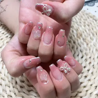 ネイル DEMAIN- 🌹のネイルデザイン