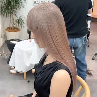 ロング W所属・ko toのヘアスタイル