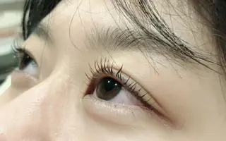 マツエク・マツパ 💡次世代LED -TIARA💡のマツエク・マツパデザイン