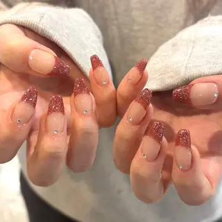 ネイル Lusso🫧 Ayaneのネイルデザイン