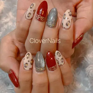 ネイル 自宅ネイルサロン クロバーネイルのネイルデザイン