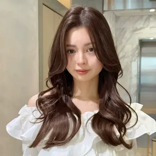 ロング カラー 髪質改善|透明 感カラー🩵レイヤーのヘアスタイル