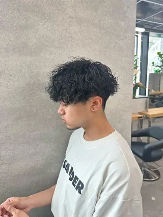 パーマ メンズ 🔥メンズカット＋ パーマの達人🔥のヘアスタイル