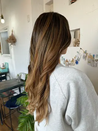 ロング カラー 🌸小掛🌸 豊橋外国人風カラーのヘアスタイル