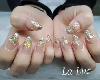 ネイル 小川 真里奈のネイルデザイン