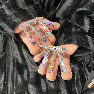 ネイル MARUCHU SAE👽のネイルデザイン