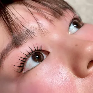 マツエク・マツパ diar blue茅ヶ崎店所属・diarblue 今村の眉毛・アイブロウイメージ