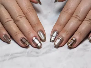 ネイル 7nail所属・なんば7nail YUZUHAのネイルデザイン