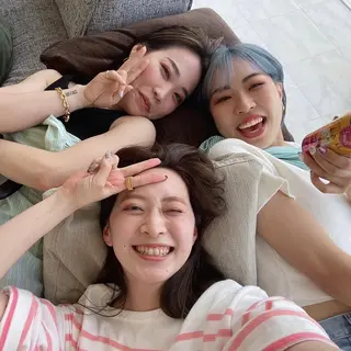 TIDEHAIR SHIHOのヘアスタイル