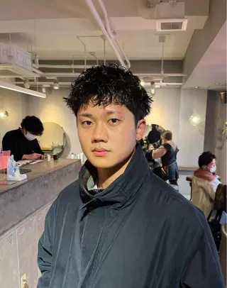 ショート パーマ メンズ メンズ特化美容師 熊田 鼓汰郎のヘアスタイル