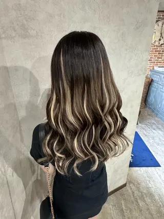 セミロング lisa  ︎︎のヘアスタイル