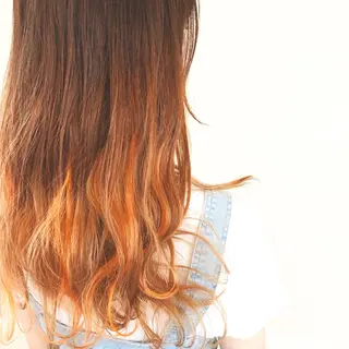 ロング カラー エクステ ハイトーン 💭黒崎ハルカのヘアスタイル