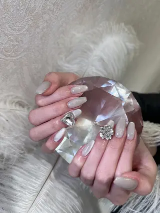 ネイル Ubuntu🎀 ネイルサロン✨のネイルデザイン