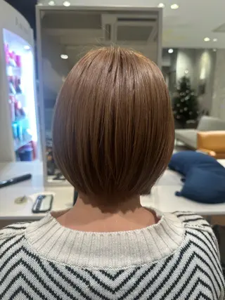 ショート カラー MIKA KITAMURAのヘアスタイル