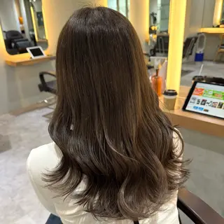 ロング カラー ヘアアレンジ ブリーチなしカラー /ベージュ/安形翔のヘアスタイル