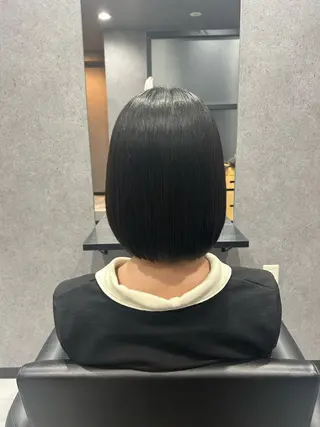 ミディアム 佐野 彩音のヘアスタイル