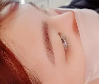 アイブロウ NAZ eyelash&eyebrow by medical salon所属・NAZ 表参道 Tomokoのマツエク・マツパデザイン