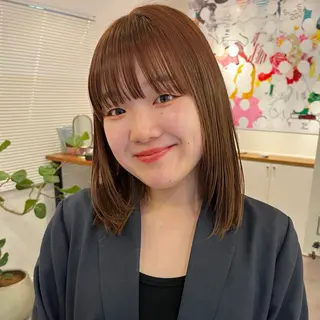 カラー bon ami所属・むかいやま なおのヘアスタイル