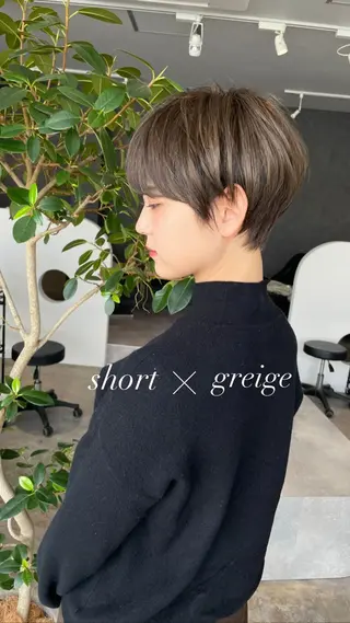 ショート 岸川 恭子のヘアスタイル