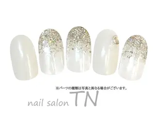 ネイル 矢川 まどかのネイルデザイン