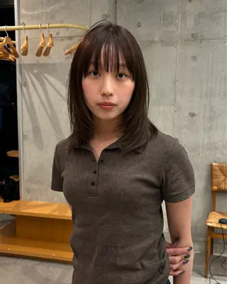 ミディアム カラー living所属・艶感カラー/レイヤー /chihanaのヘアスタイル