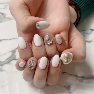 ロング カラー ネイル Q Free nailsのネイルデザイン