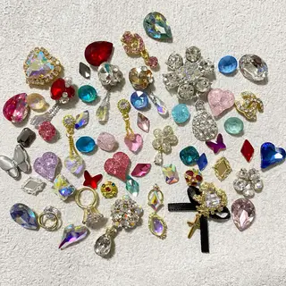 ネイル Rire_eye+beauty_nail所属・Rire_ nail_yukiのネイルデザイン