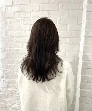 ロング 米津 優花のヘアスタイル