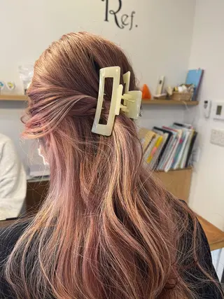 ロング カラー ヘアアレンジ 吉成 祐南のヘアスタイル