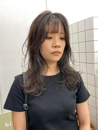 セミロング カラー 関 京磨のヘアスタイル