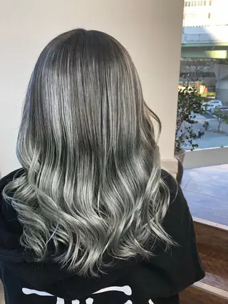 ミディアム リュドール名古屋所属・浜田 敦史のヘアスタイル