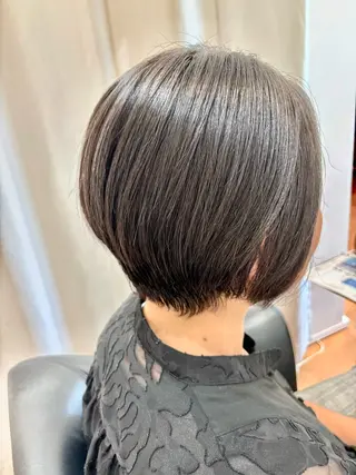 ショート カラー 秋山知穂🌸縮毛矯正 ショートお任せ🌸のヘアスタイル