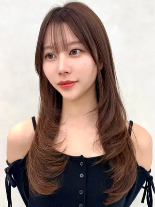 ロング カラー 韓国レイヤー/ 顔まわり/西野和裕のヘアスタイル