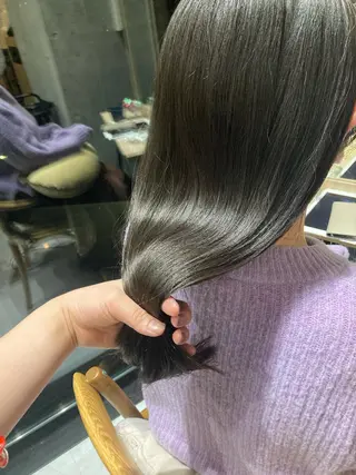 ミディアム ✨色持ちの良い艶 カラー✨蟹江真世のヘアスタイル