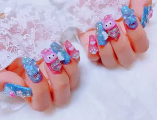 ネイル Makana Mana所属・Makana Manaのネイルデザイン