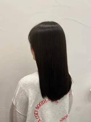 セミロング カラー Ash中目黒店 榊間茜のヘアスタイル