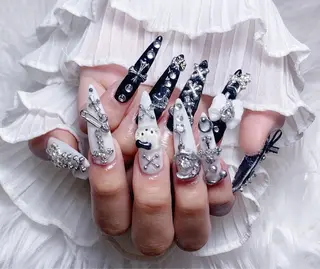 ネイル ☁️Yun nail Rin☁️のネイルデザイン