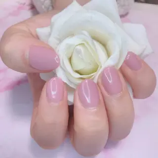 ネイル エステとネイル ローズコンフォートのネイルデザイン