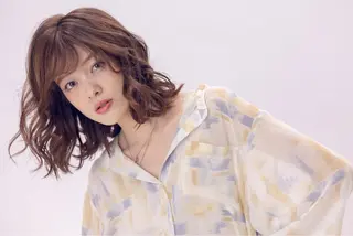 ミディアム 勝沼 佑季のヘアスタイル