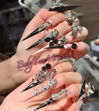 ネイル Oomiya 服部のネイルデザイン