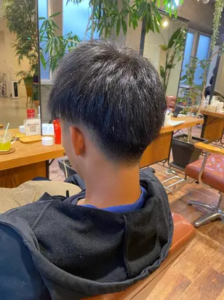 メンズ 桐畑 周のヘアスタイル