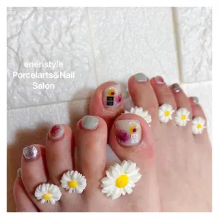 ミディアム ネイル 👑enen style👑のネイルデザイン