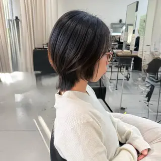 ショート 山崎結菜 🫧透明感カラーのヘアスタイル