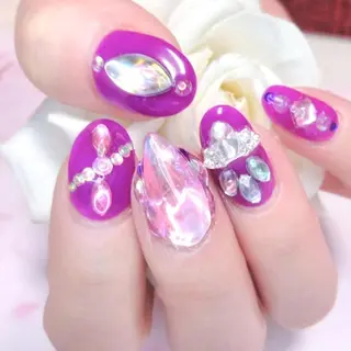 ネイル エステとネイル ローズコンフォートのネイルデザイン