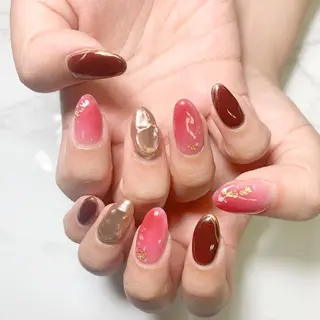 ネイル atelier　FIORITURA所属・FIORITURA aiのネイルデザイン