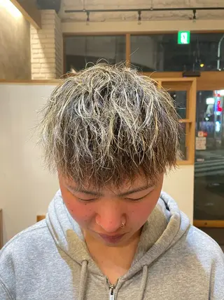 ショート カラー メンズ smilehair国分寺店所属・💈barber 中根 龍星のヘアスタイル