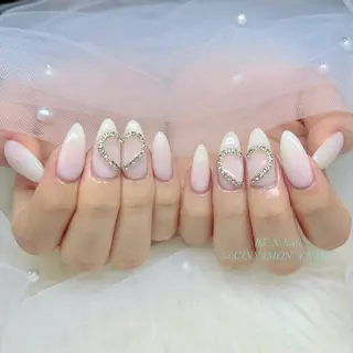 ネイル Yuna🩵 RE:N.Nailのネイルデザイン