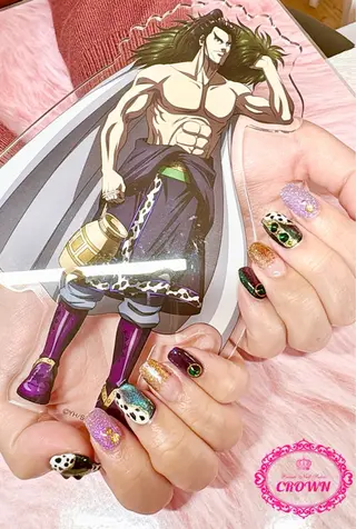 ネイル CROWN プライベートサロンのネイルデザイン