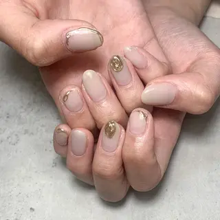 ネイル atelier FIORITURA所属・FIORITURA aiのネイルデザイン