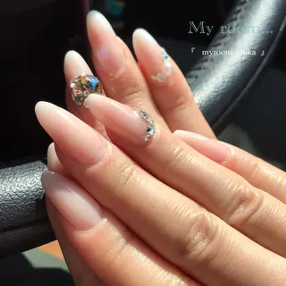 ロング Amua.facial salon所属・ネイル・エステ Amua.新宿御苑のエステ・リラクイメージ